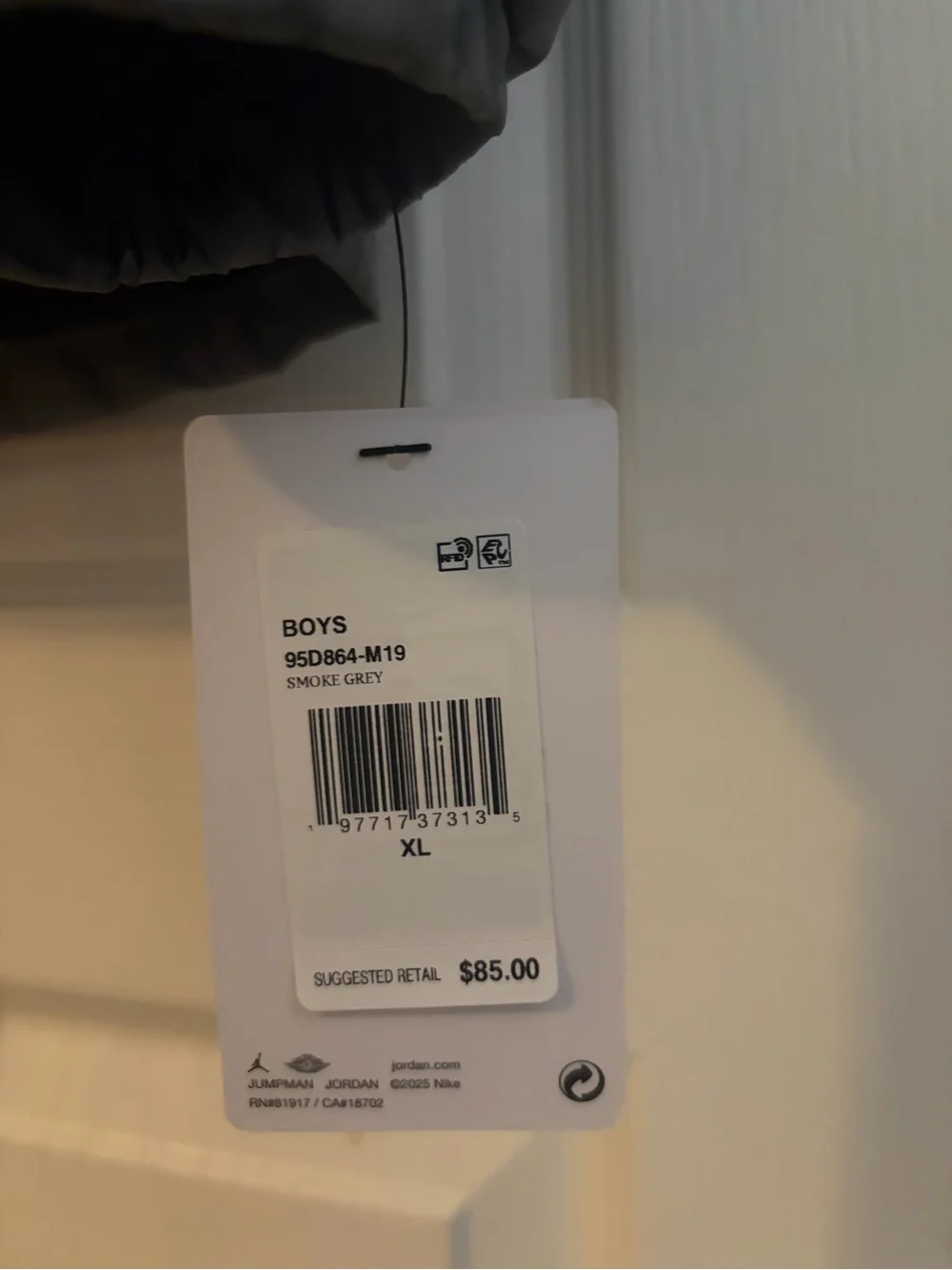 Jordan Boys XL Smoke Grey Windbreaker Jacket